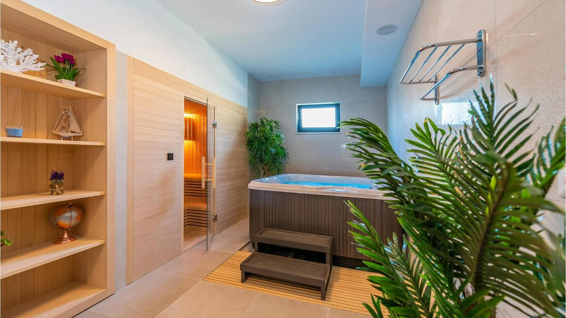 Stunning Home In Biograd Na Moru With Sauna Holiday home